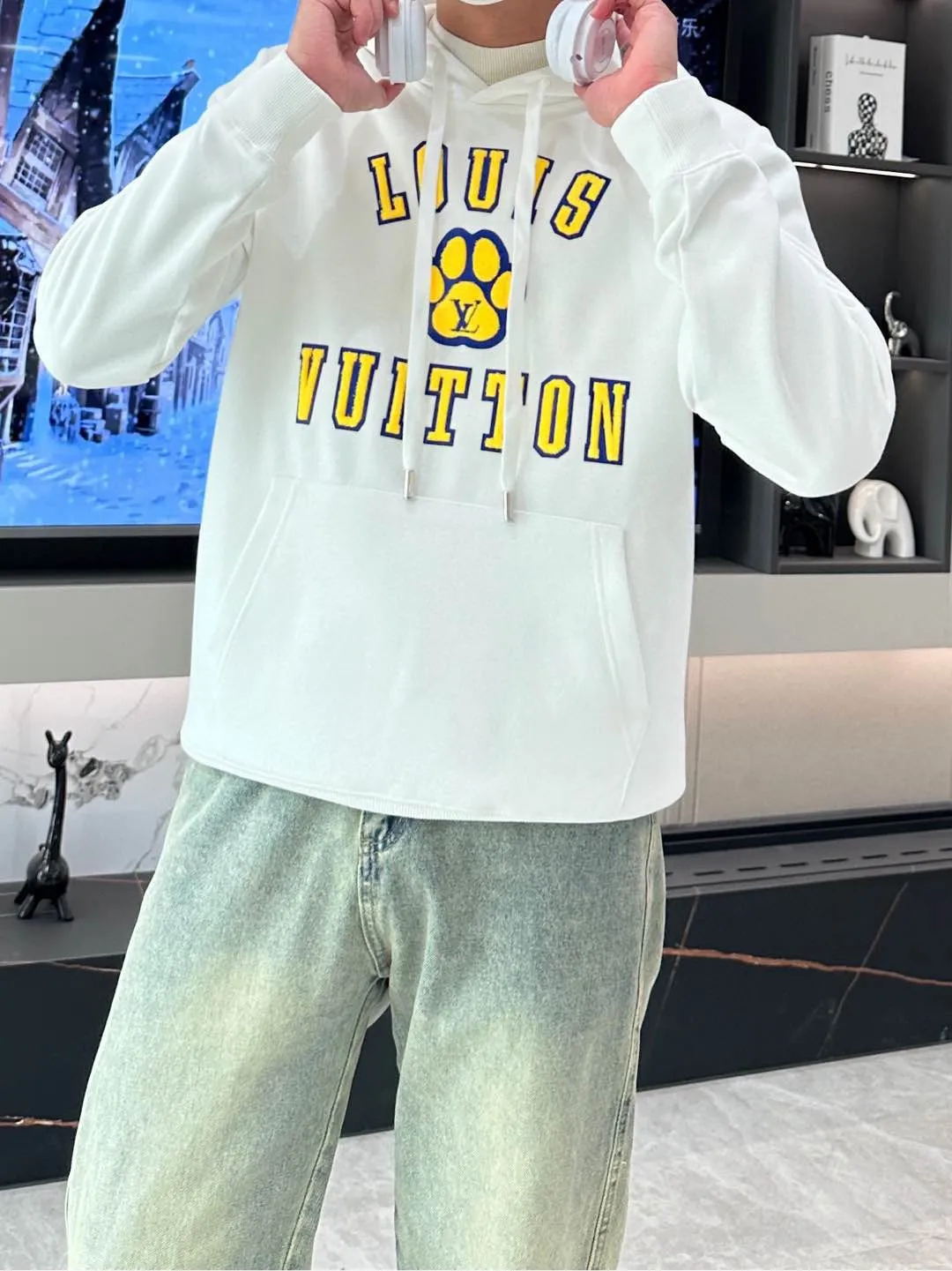 Louis Vuitton/ 25Fw logo